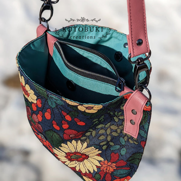 The Hinterland Handbag PDF Pattern with Videos
