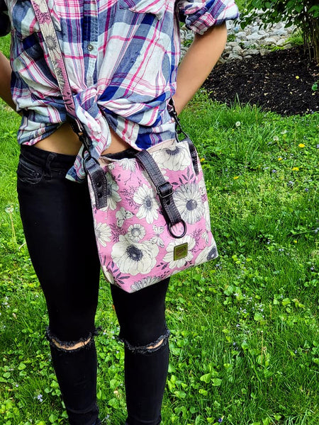 The Hinterland Handbag PDF Pattern with Videos