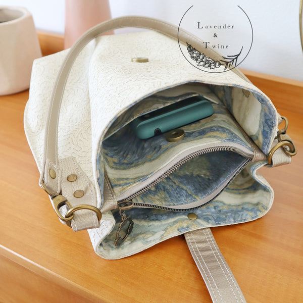 The Hinterland Handbag PDF Pattern with Videos
