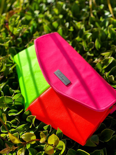 The Skye Crossbody Bag PDF Pattern with Videos