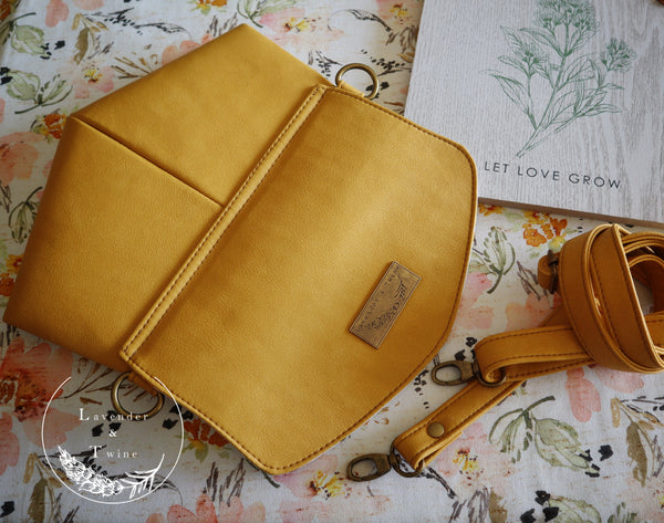 The Skye Crossbody Bag PDF Pattern with Videos