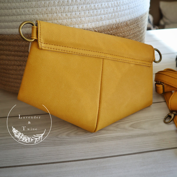 The Skye Crossbody Bag PDF Pattern with Videos