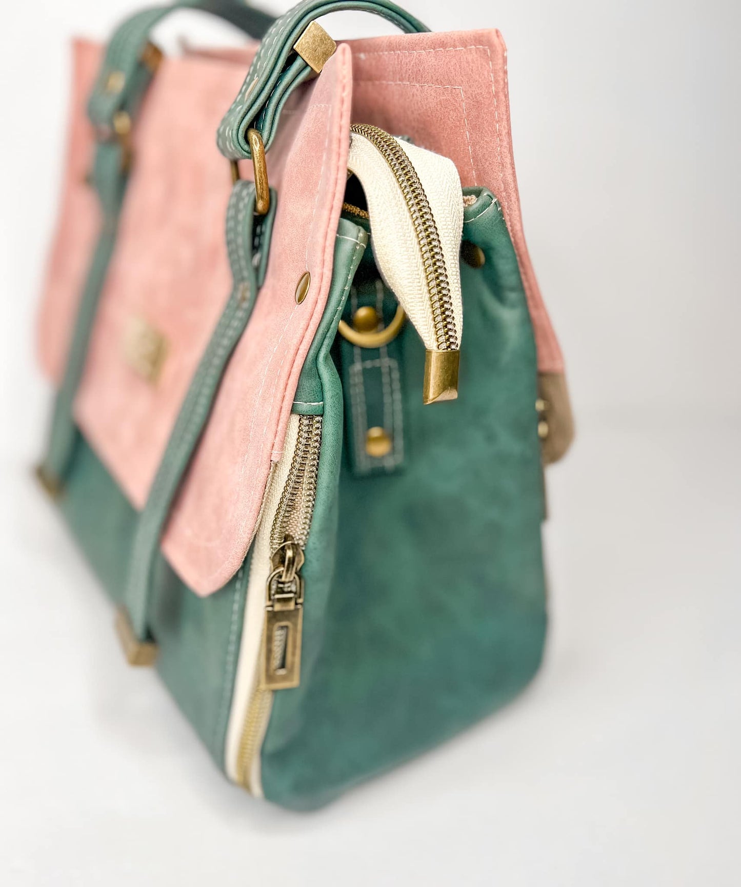 The Vadon Bag PDF Pattern with Videos