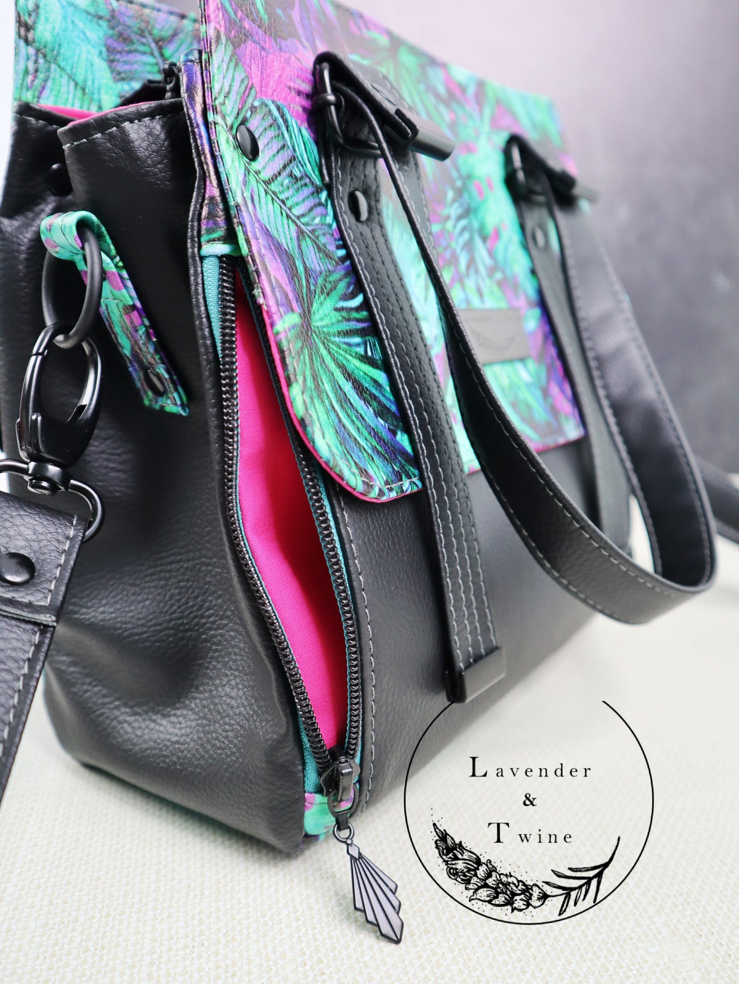 The Vadon Bag PDF Pattern with Videos