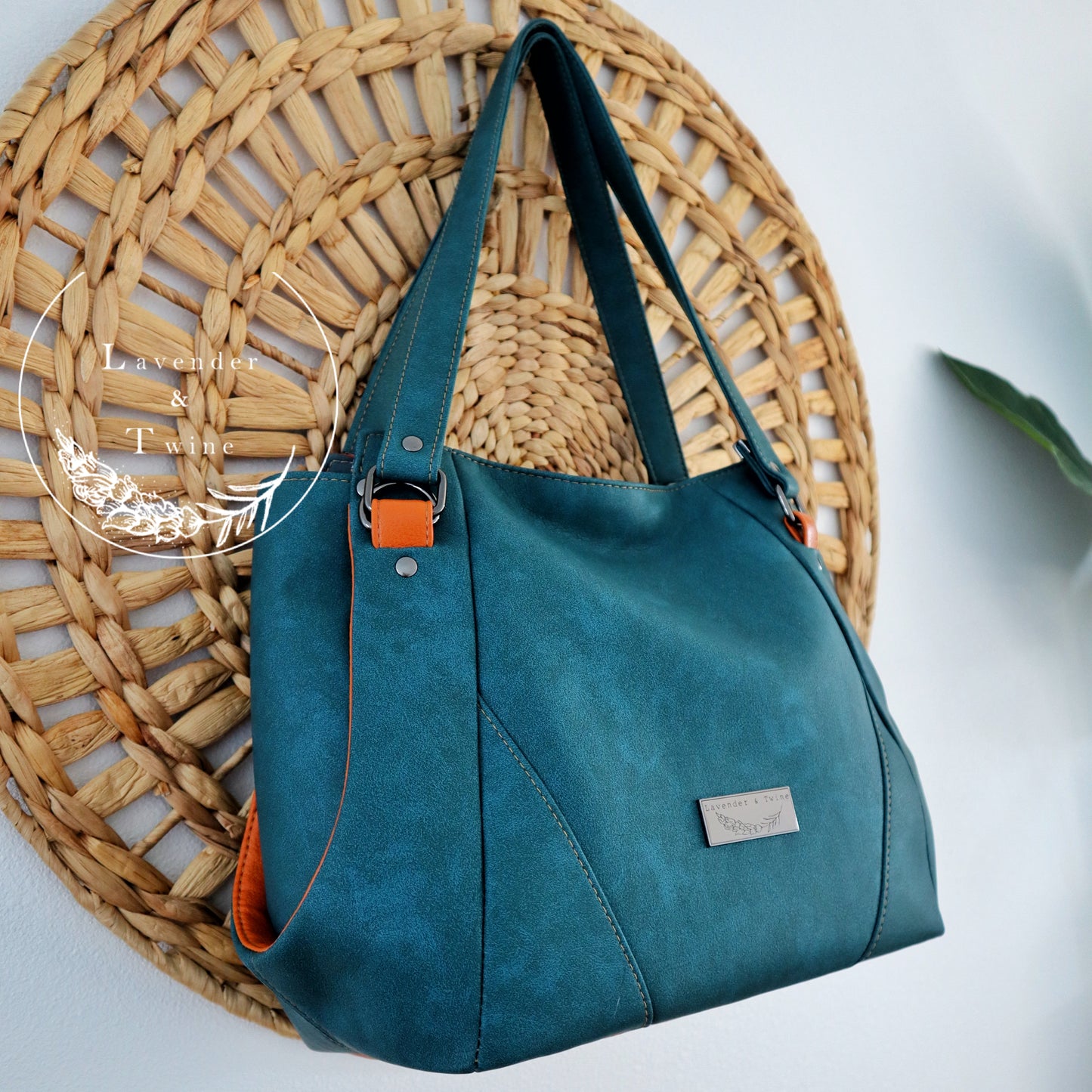 The Samaren Shoulder Bag PDF Pattern with Videos