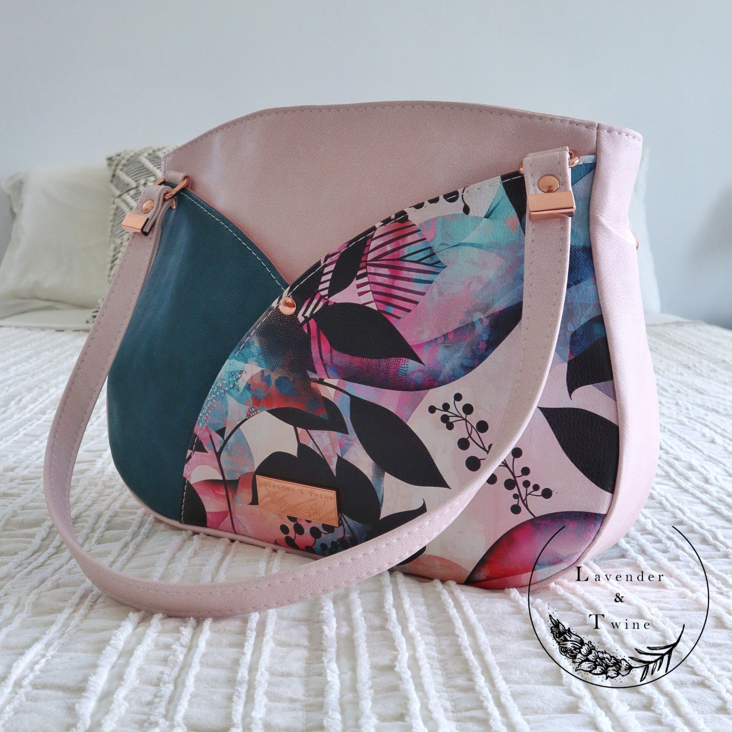 The Reverdie Bag PDF Pattern With Videos