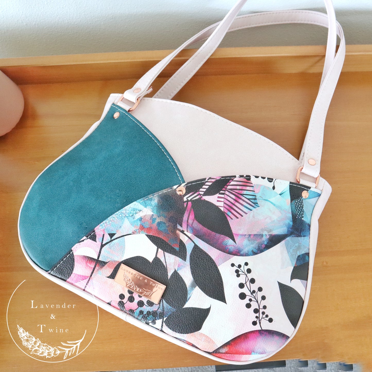 The Reverdie Bag PDF Pattern With Videos