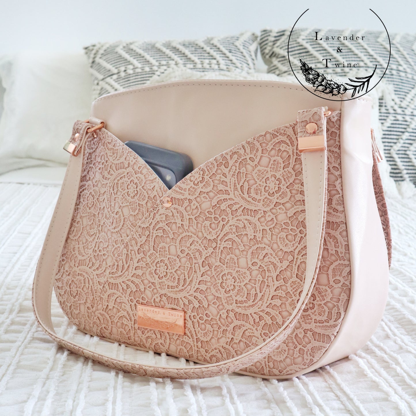 The Reverdie Bag PDF Pattern With Videos
