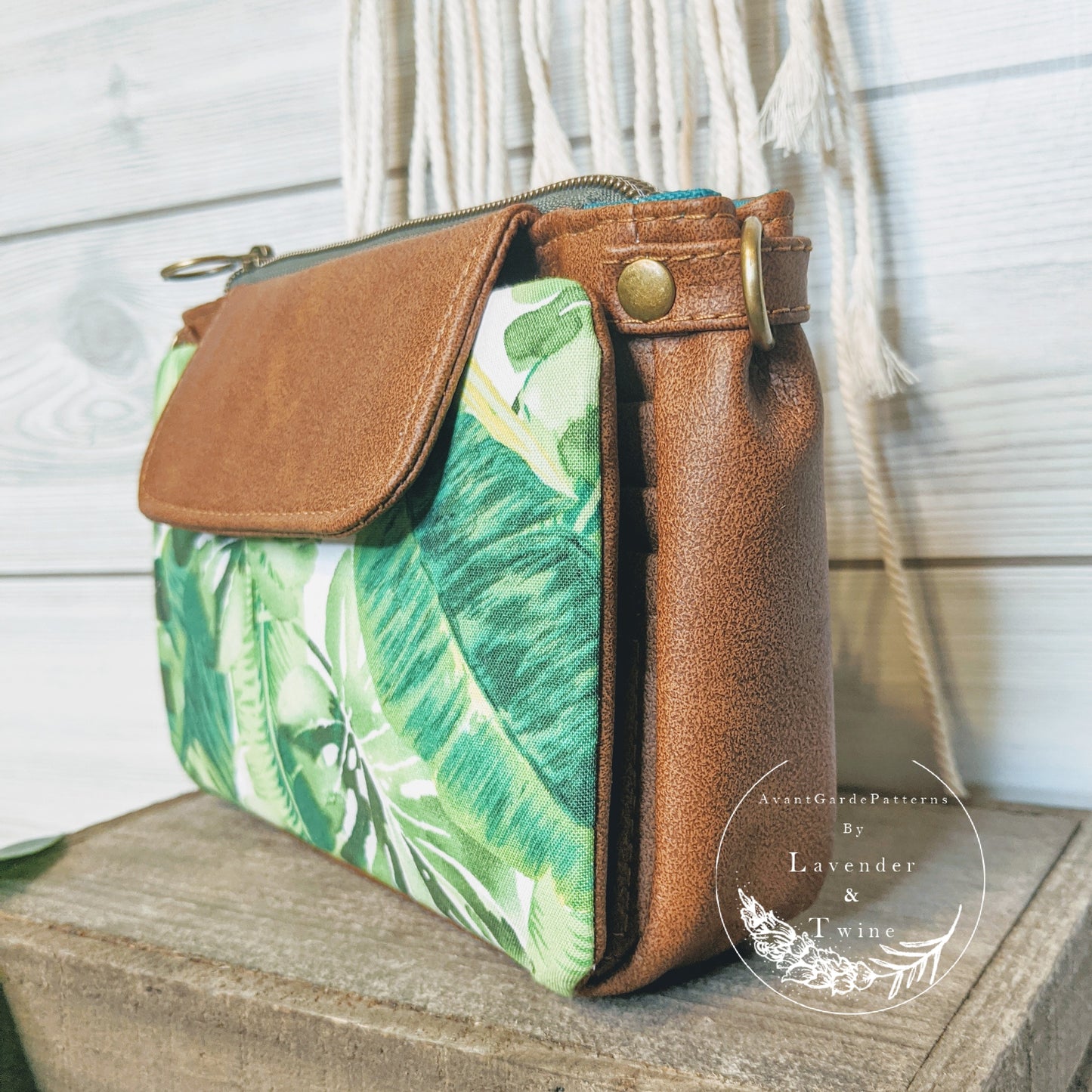 Apricate Clutch Wallet PDF Pattern with Videos