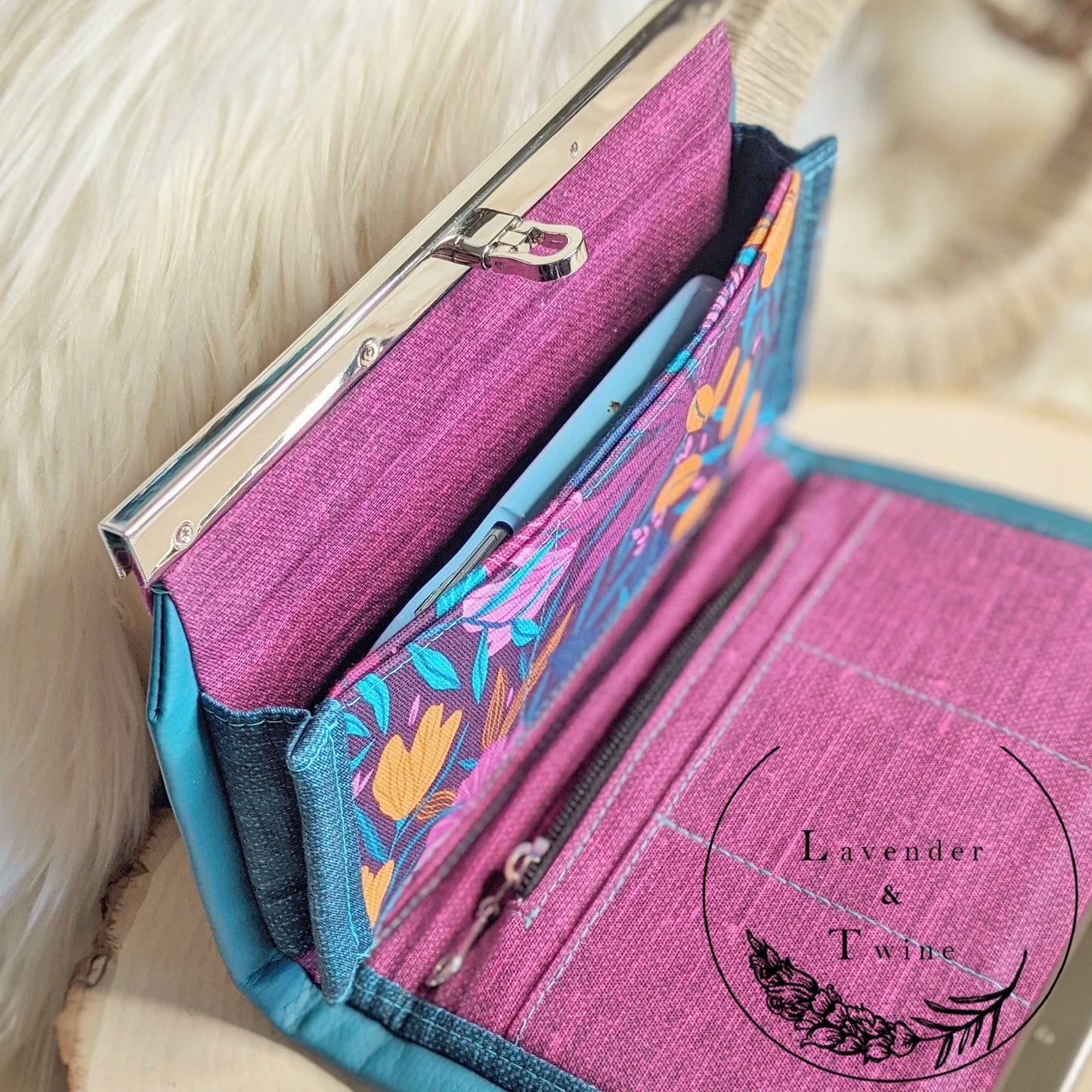 The Zephyr Wallet PDF Pattern with Videos