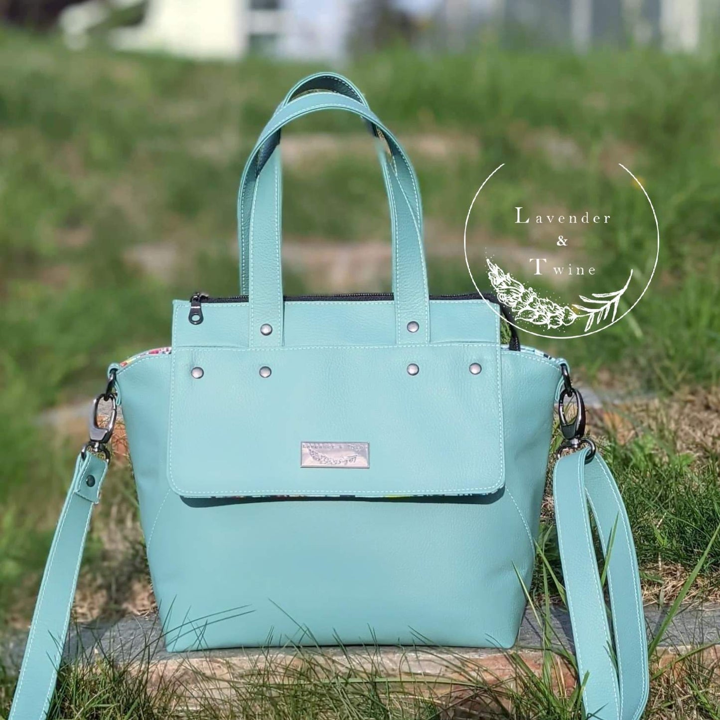 Solasta Convertible Bag PDF Pattern with Videos