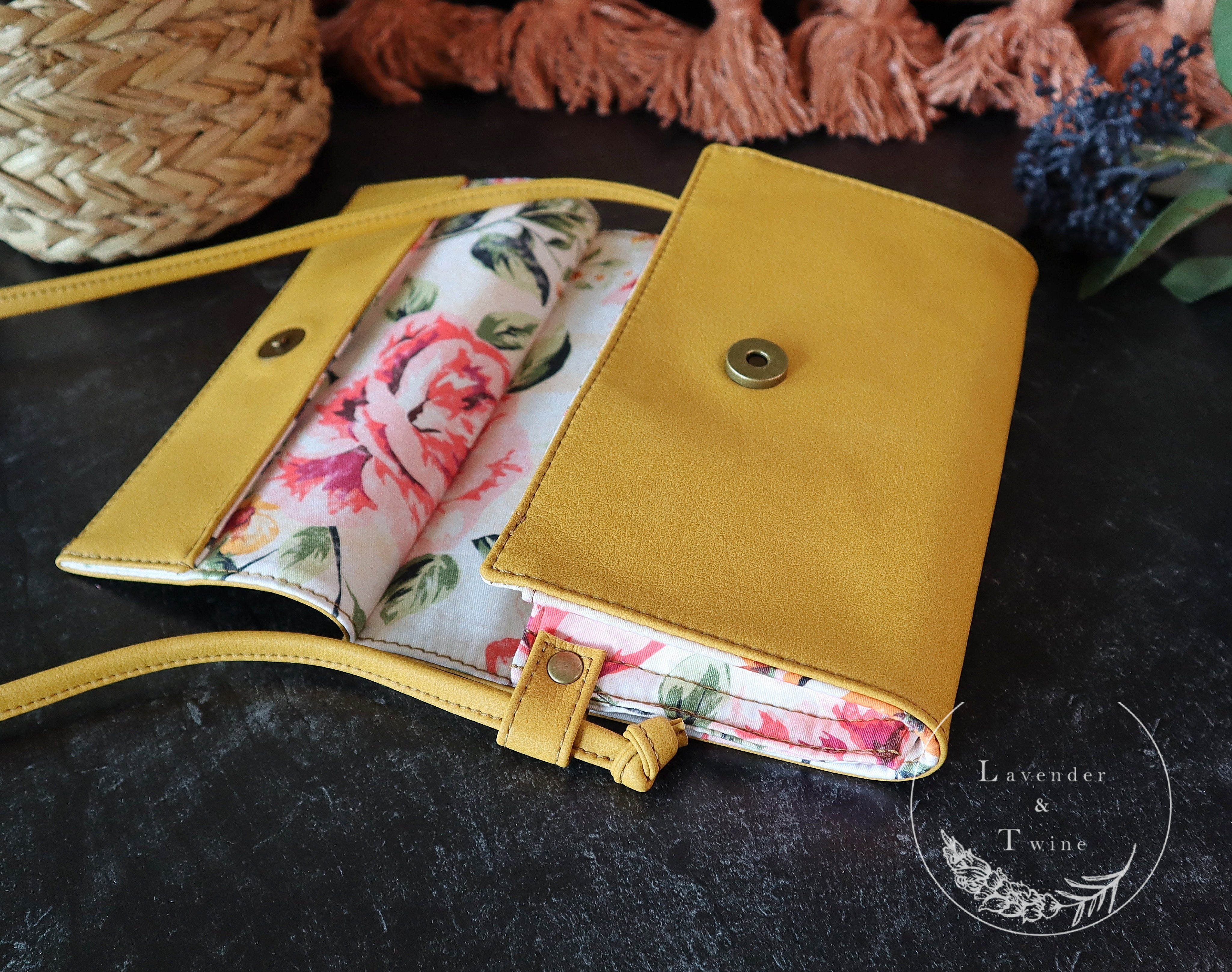 The Janine Clutch PDF Pattern 2022 With Videos – Lavender & Twine