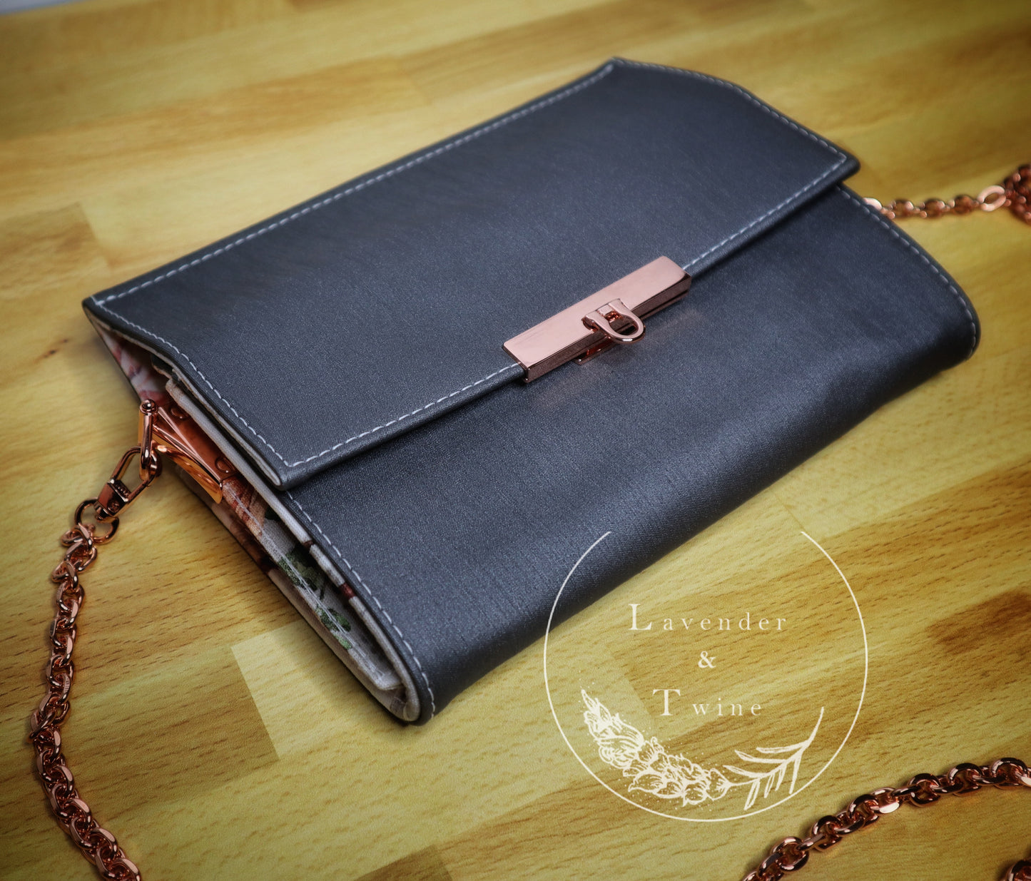 The Janine Clutch PDF Pattern 2022 With Videos